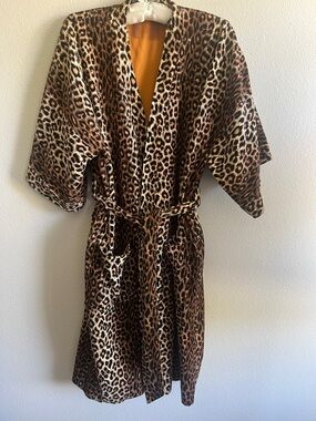 Vintage Leopard Print Velveteen Robe with Belt EUC